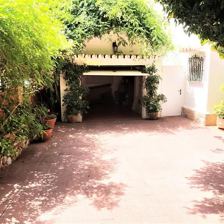 Rentcostadelsol Pinares-malaga *